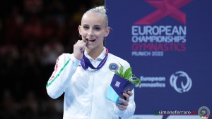 podium uneven bars ph simone ferraro sfa09592 copia